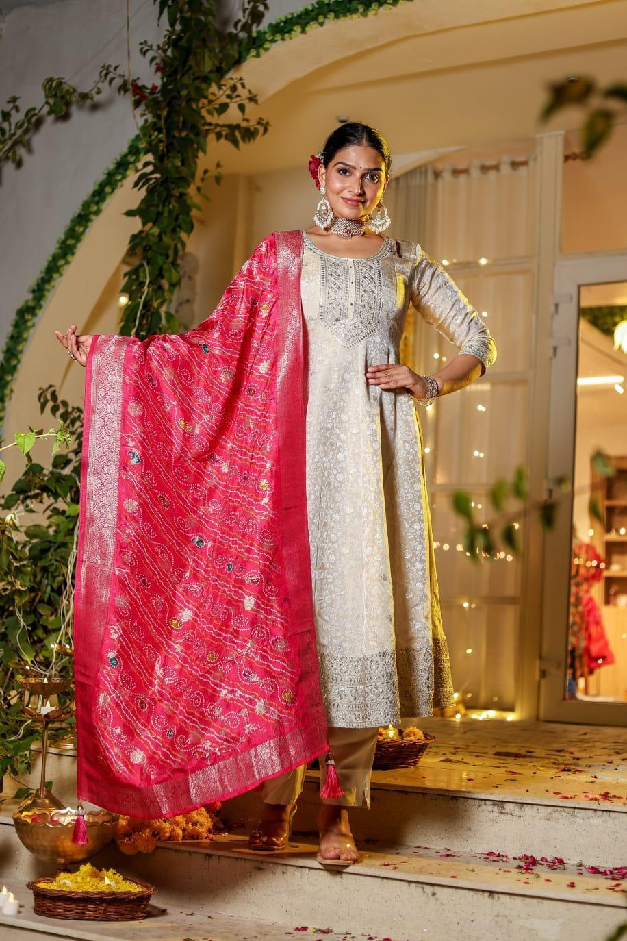 Anarkali Chinon Fabric Set - shiwangi couture