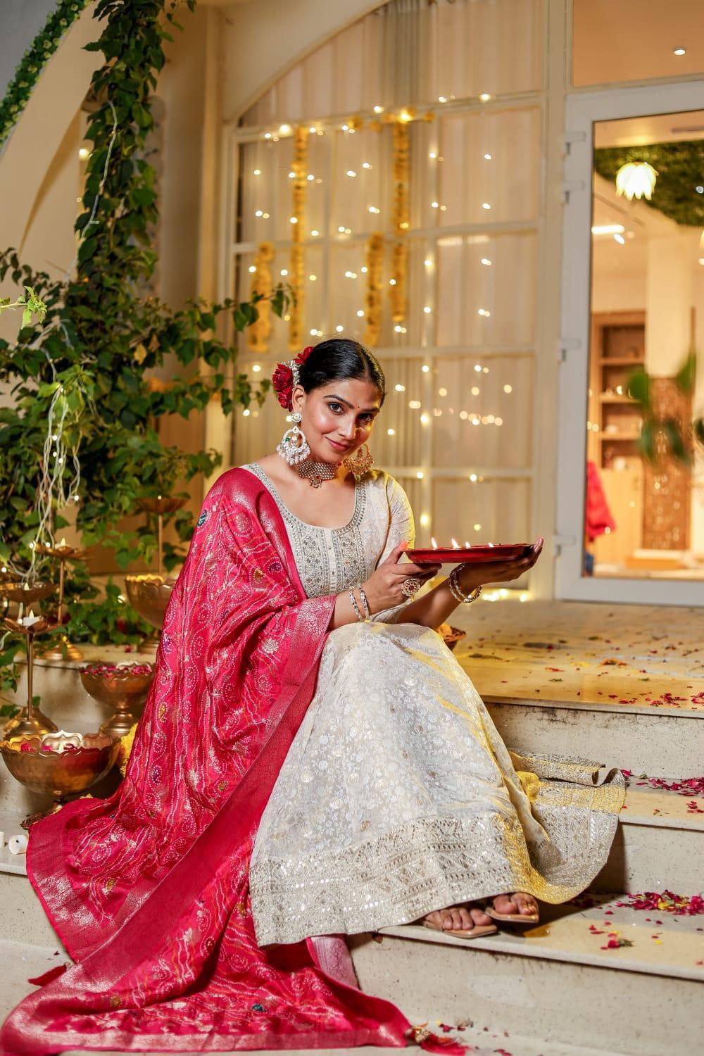 Anarkali Chinon Fabric Set - shiwangi couture