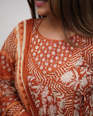 Angrakha Pattern Printed Suit Set with Full Dupatta - shiwangi couture