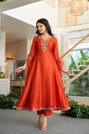 Beautiful Zari Work Frock Suit Set - shiwangi couture