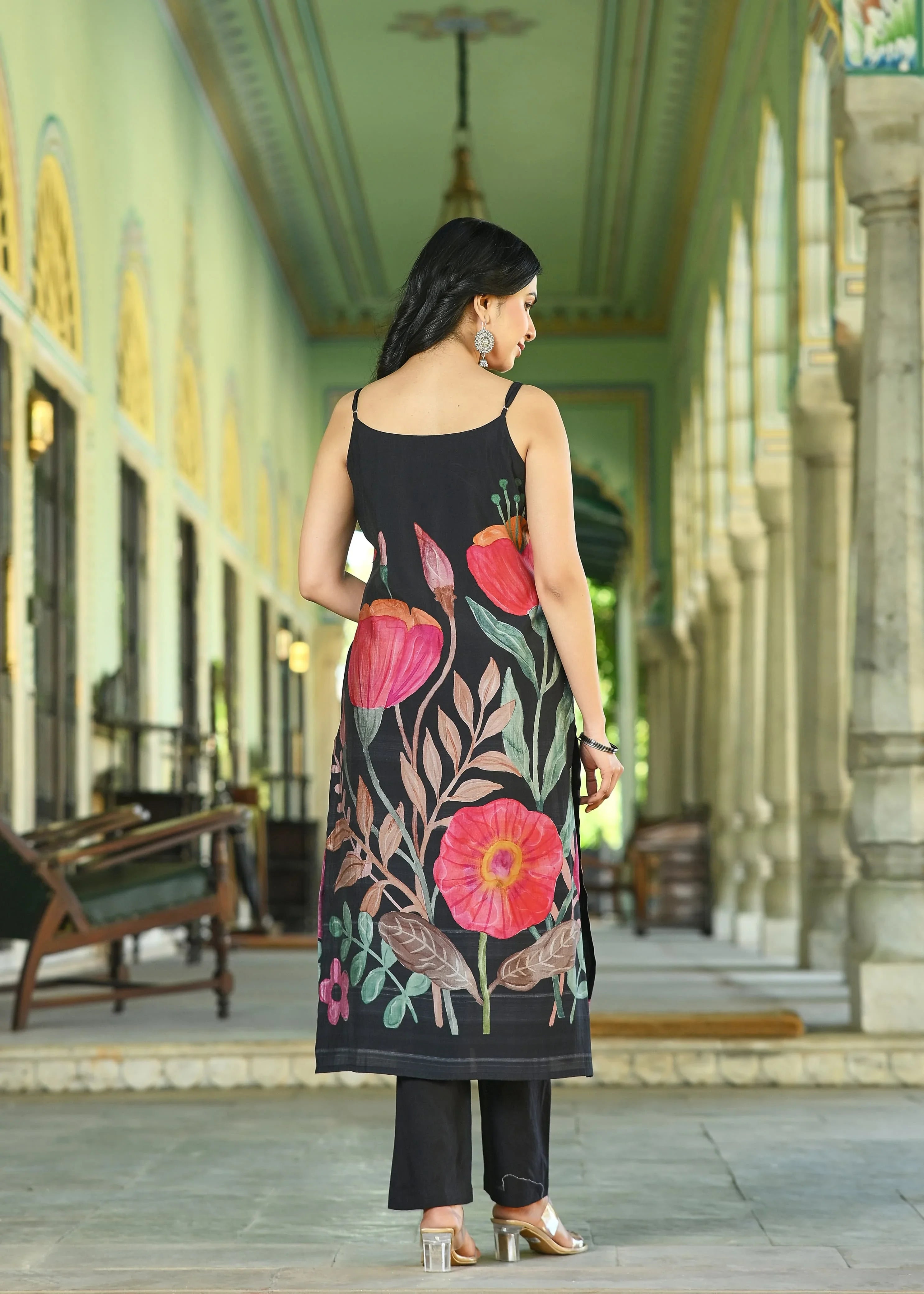 Black Floral Printed Strap Style Kurti Set with Dupatta - shiwangi couture