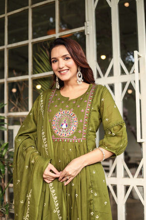 Flared Green Kurti Set with Embroidery & Printed Dupatta - shiwangi couture