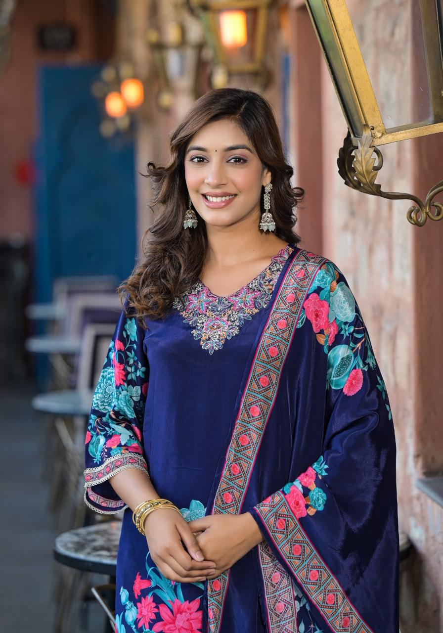 Floral Embroidered 3-Piece Suit Set - shiwangi couture