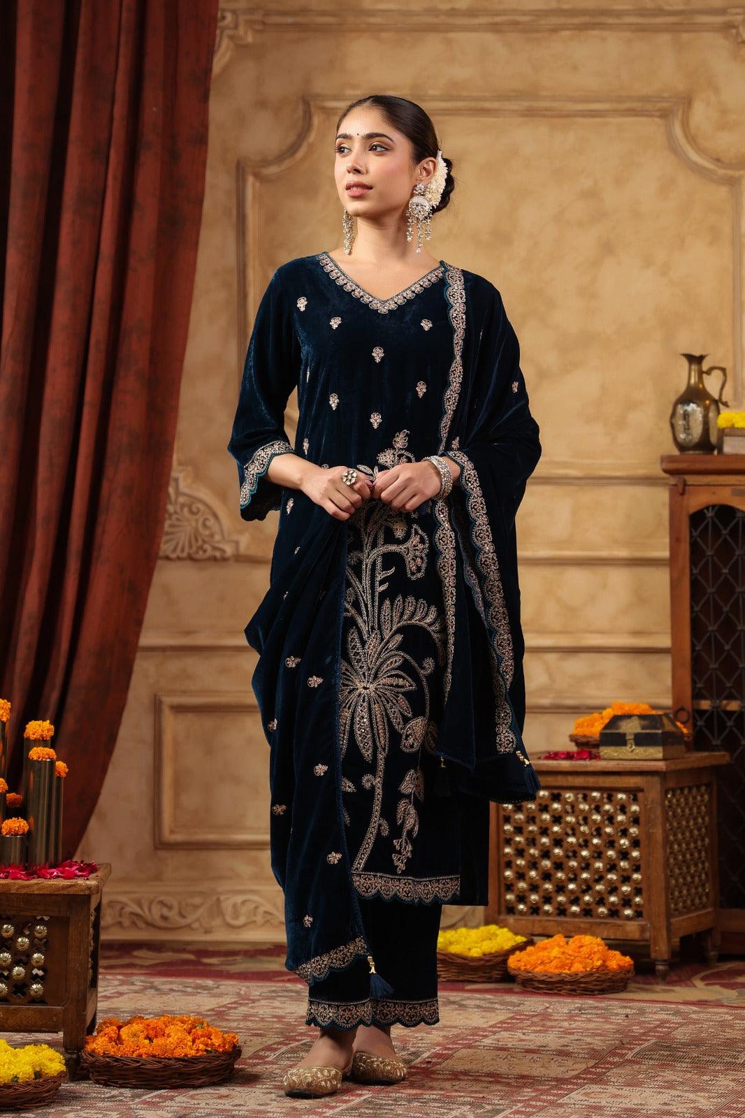 Karachi Hand work Velvet suit set - shiwangi couture