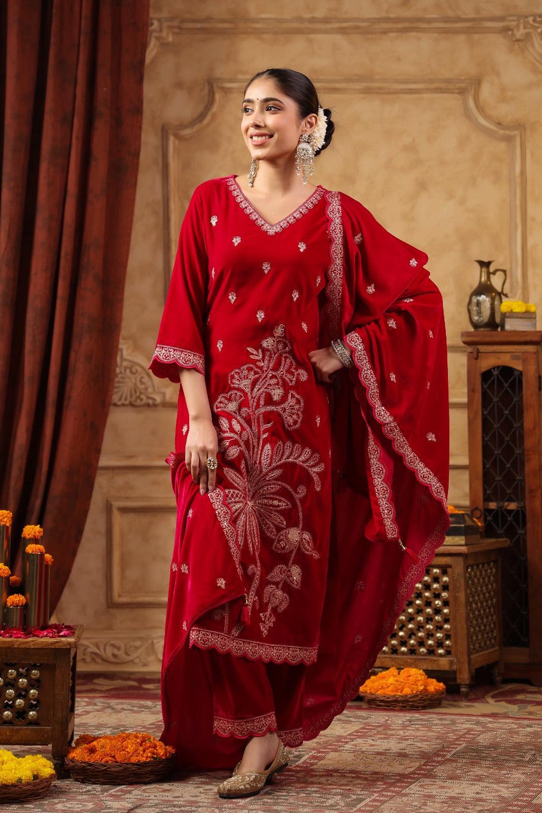 Karachi Hand work Velvet suit set - shiwangi couture