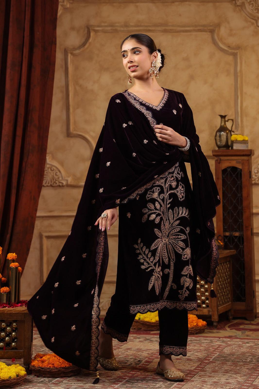 Karachi Hand work Velvet suit set - shiwangi couture