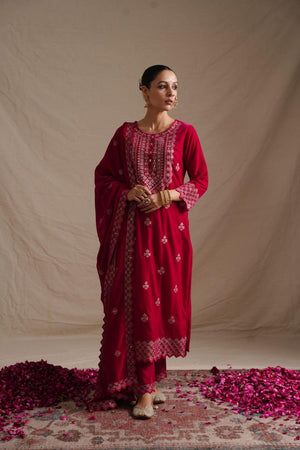 Karachi Mirror Work Suit Set - shiwangi couture