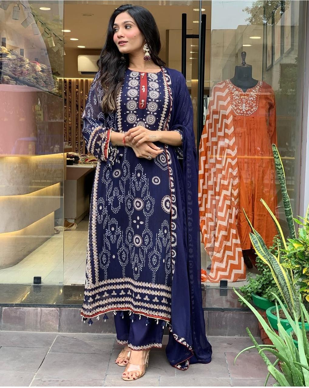 Pure Chiffon Bandhani suit - shiwangi couture