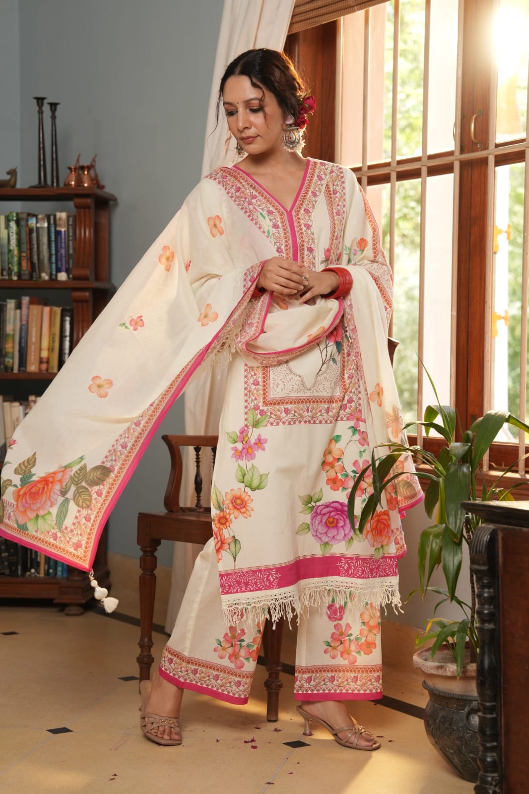 Johar Pakistani Floral Print Mul Cotton Suit - shiwangi couture