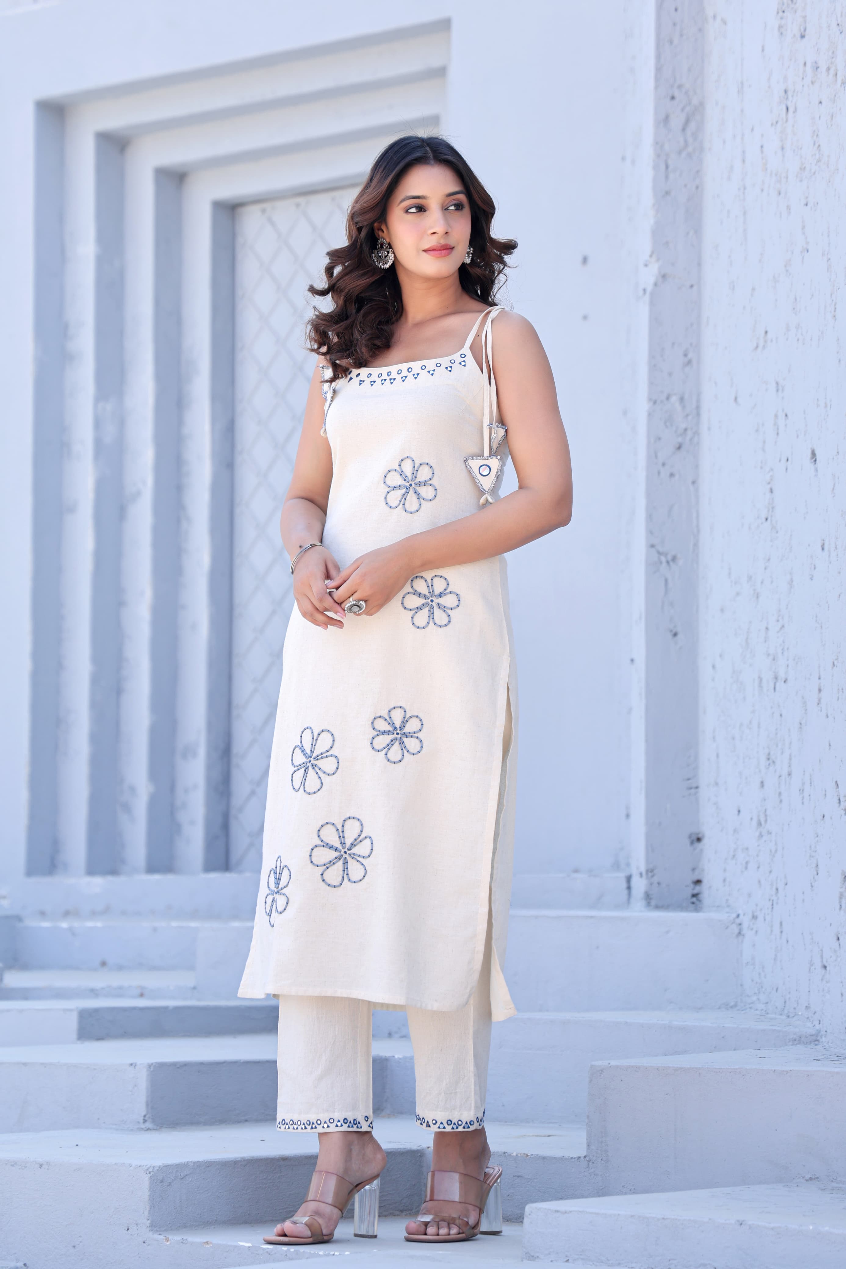 Khadi Cotton Noodle Strap Suit with Blue Floral Dupatta - shiwangi couture